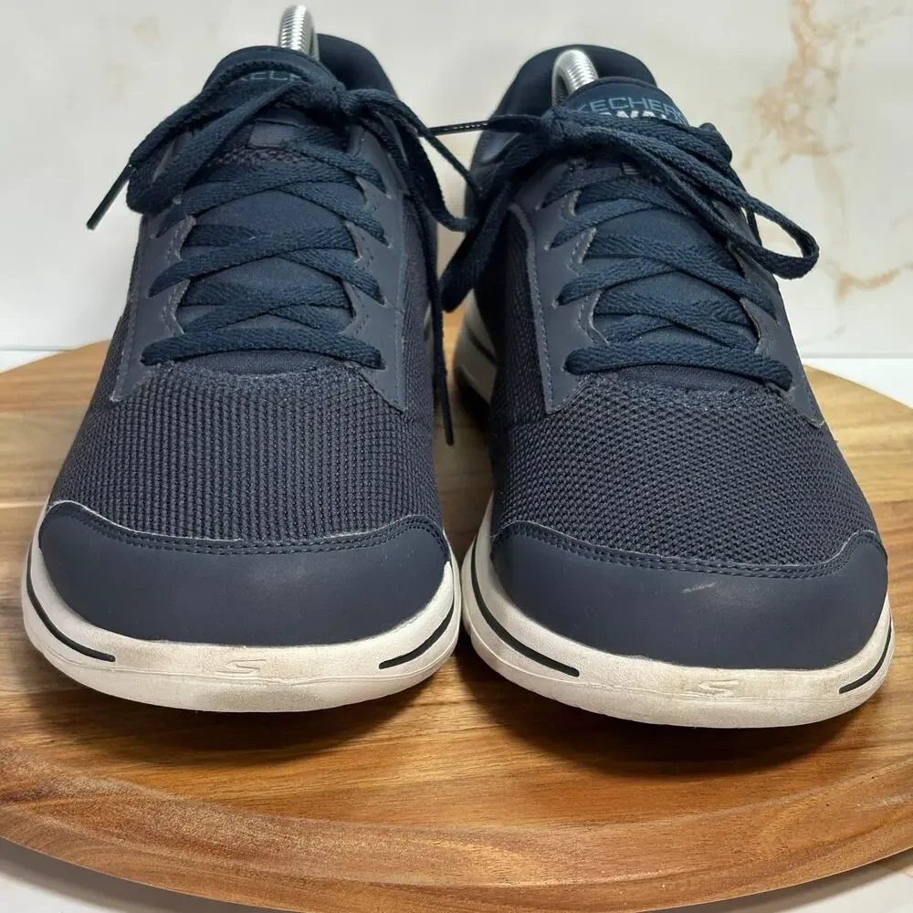 Skechers GOwalk 5 Blue Sneakers Men’s 9.5 Air Cooled‎ Lace Up Comfort Walking